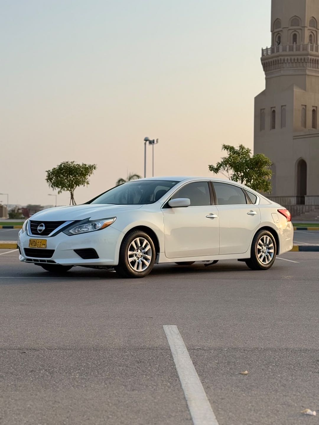 Car Image 2017 NISSAN ALTIMA S