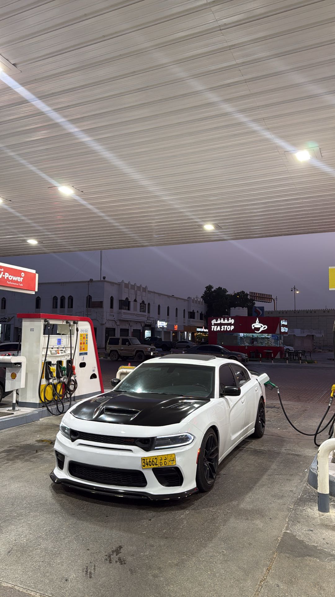 Car Image 2019 DODGE CHARGER SXT
