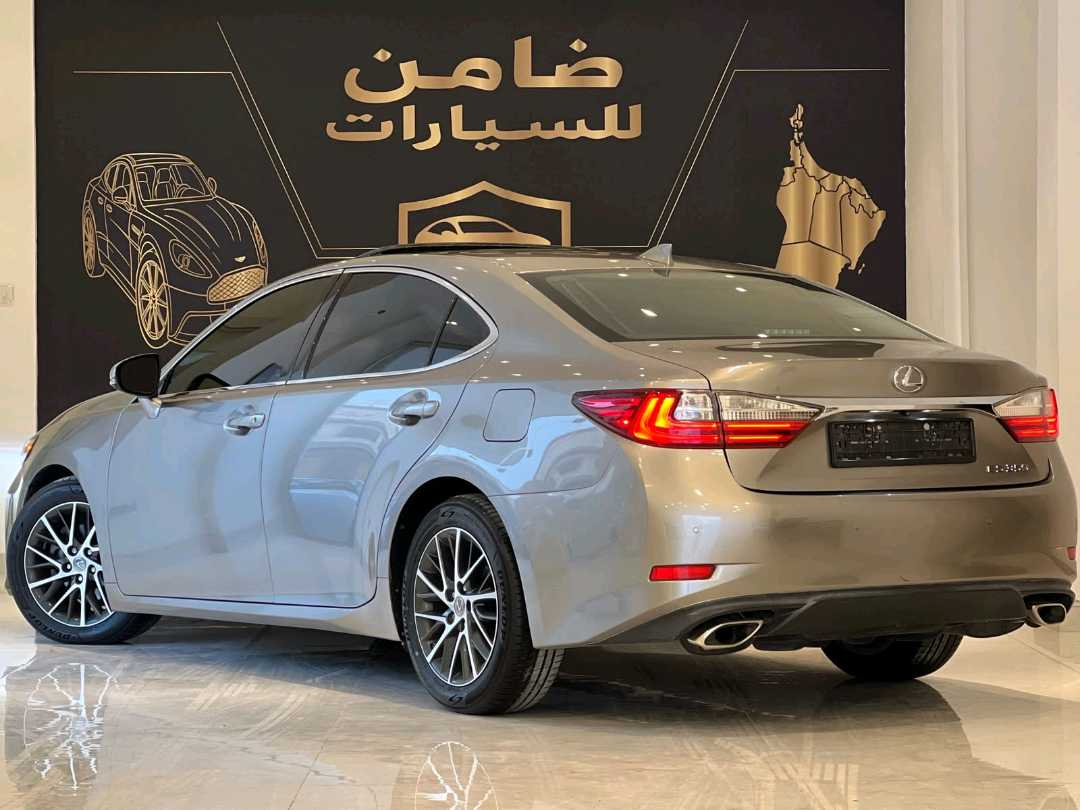 Car Image 2018 LEXUS ES 350