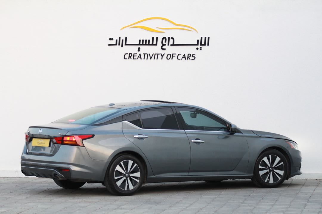 Car Image 2019 NISSAN ALTIMA SL