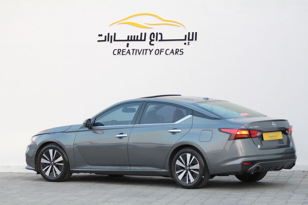 Car Image 2019 NISSAN ALTIMA SL