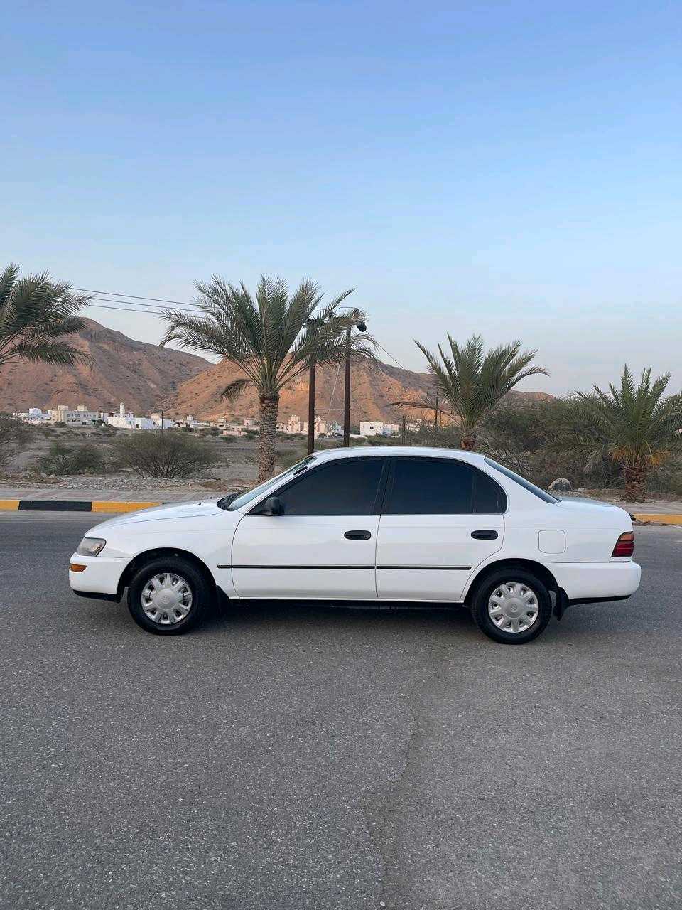 Car Image 1994 TOYOTA COROLLA GR