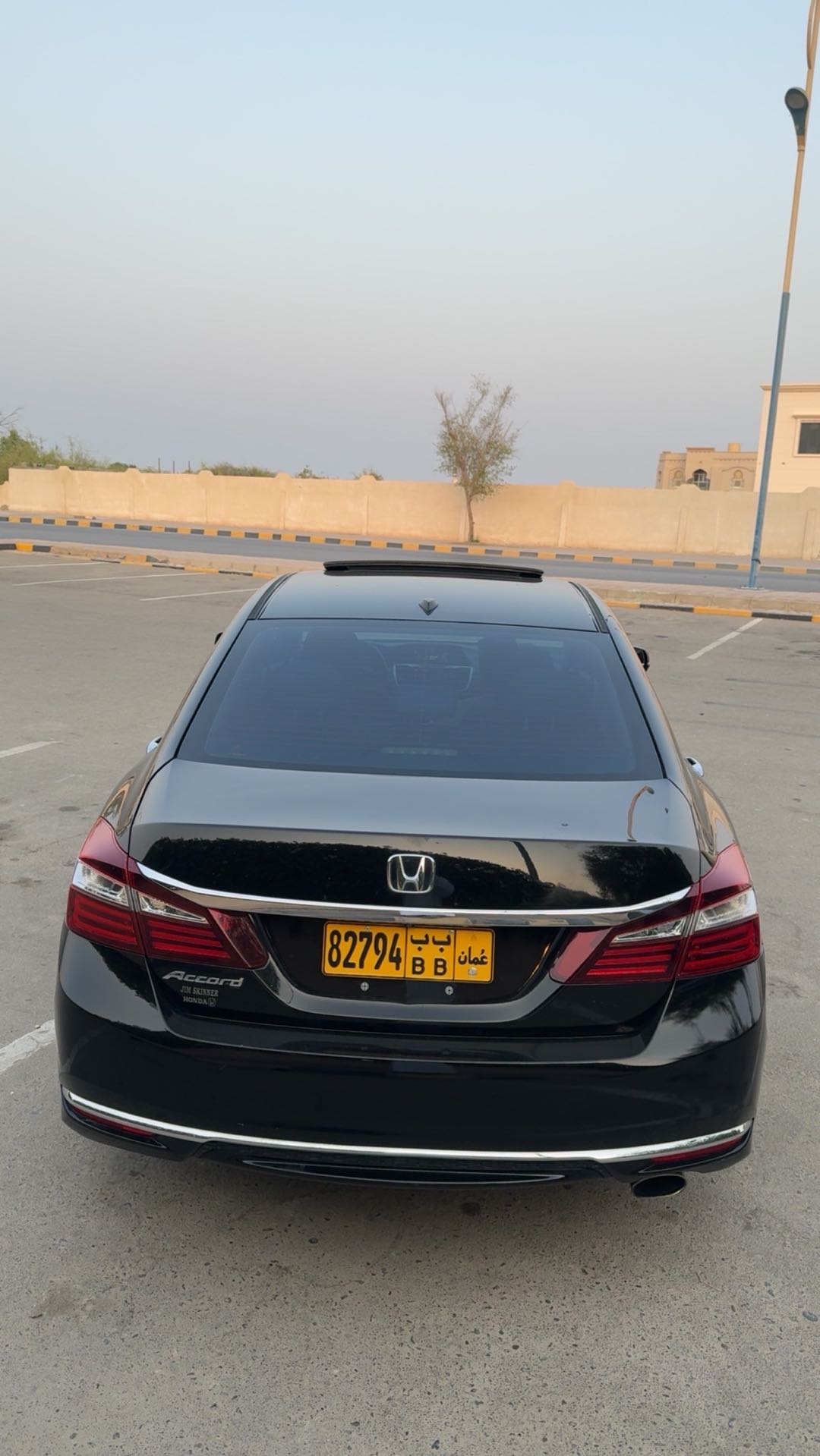 Car Image 2017 HONDA ACCORD EXL