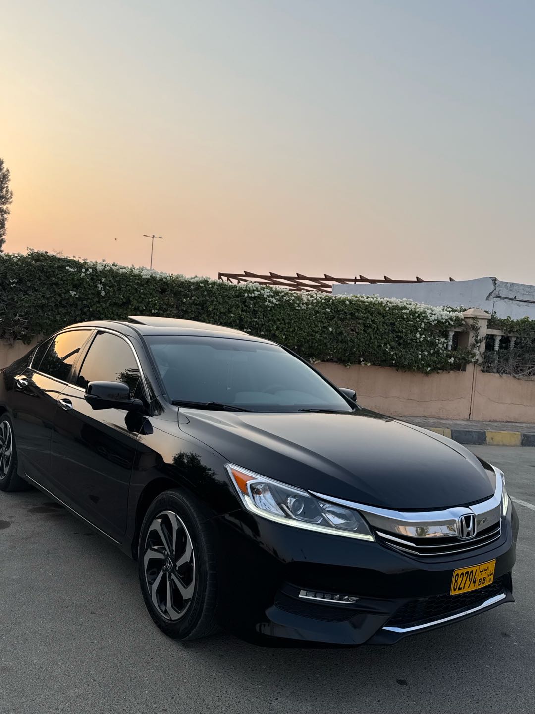 Car Image 2017 HONDA ACCORD EXL