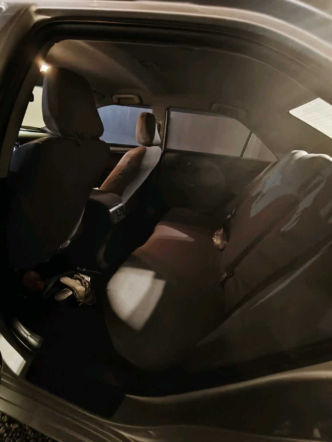 Car Image 2014 TOYOTA CAMRY GL