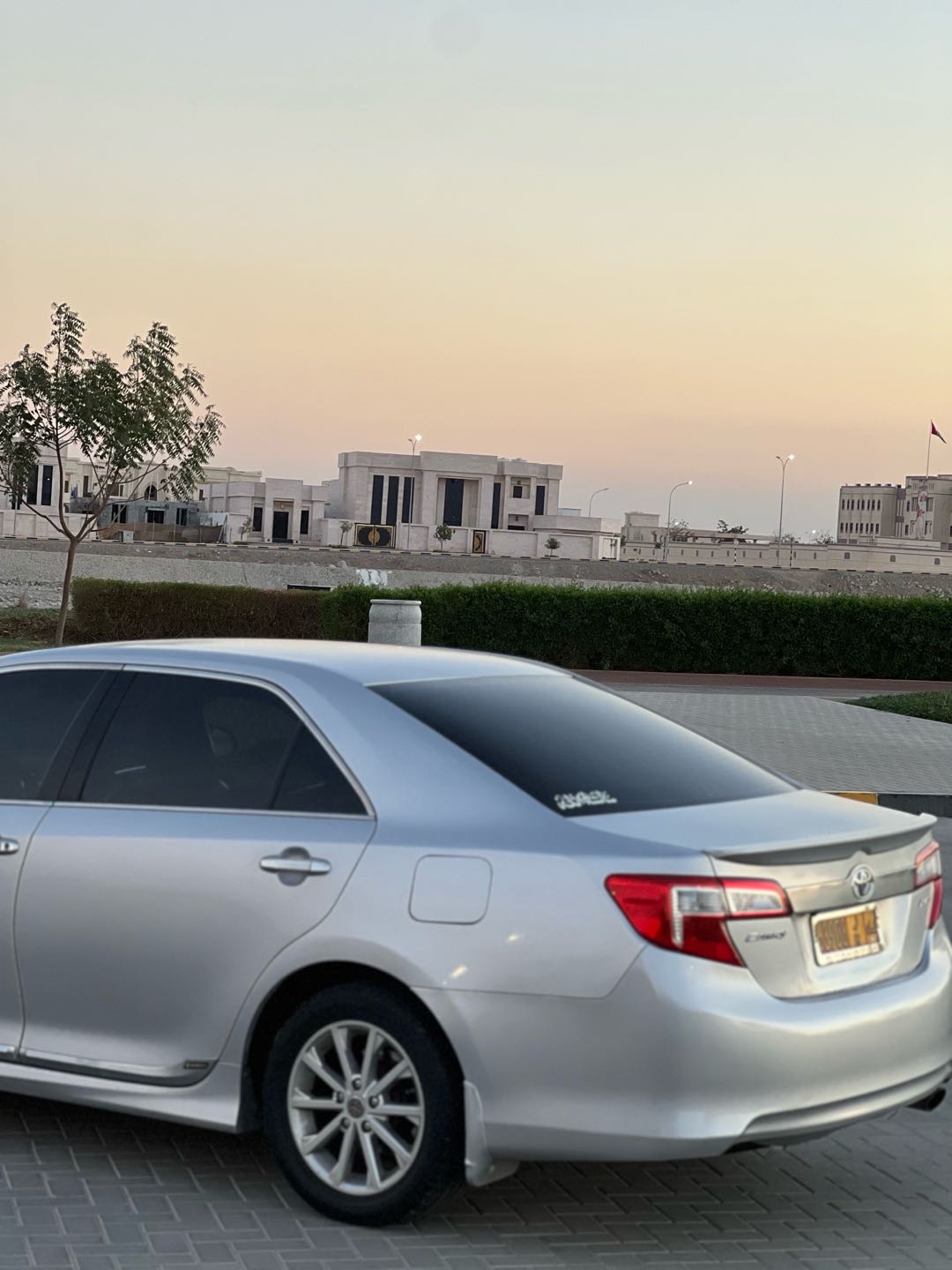 Car Image 2014 TOYOTA CAMRY GLE
