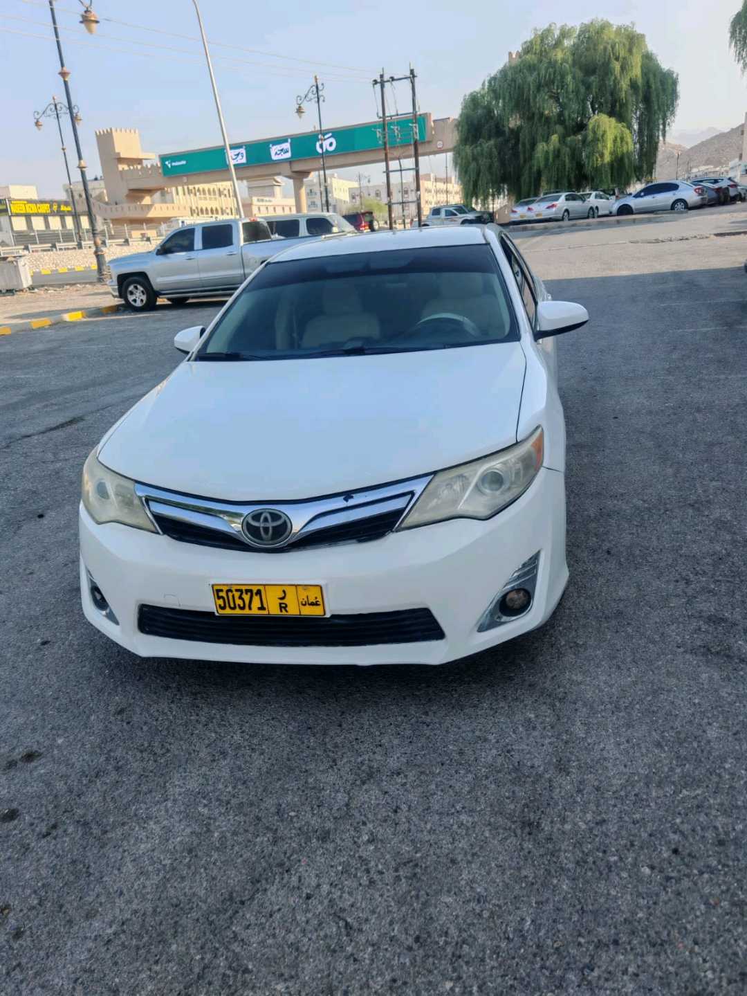 Car Image 2014 TOYOTA CAMRY SE
