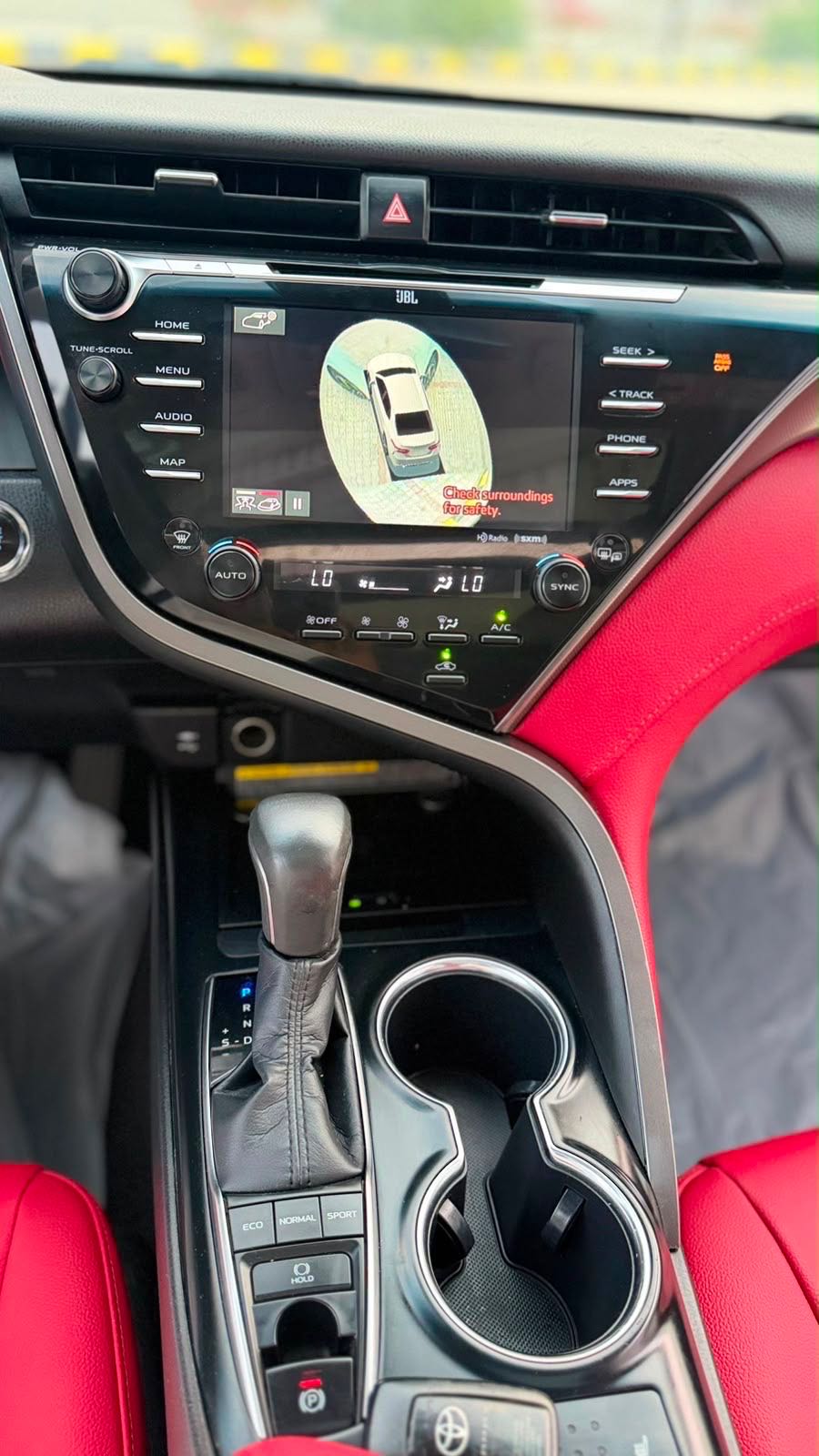 Car Image 2019 TOYOTA CAMRY XSE
