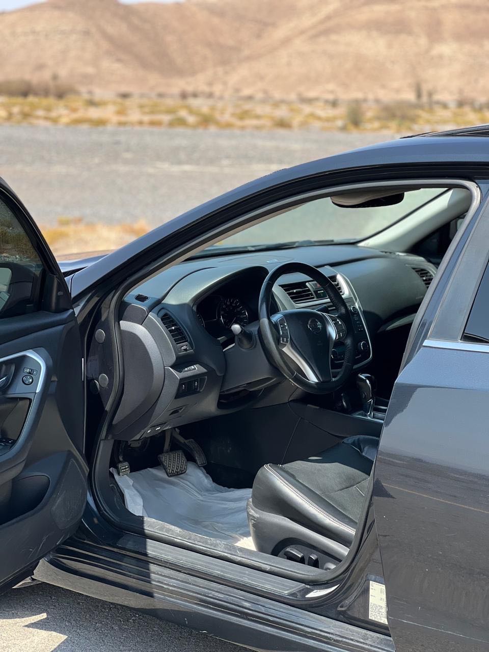 Car Image 2016 NISSAN ALTIMA SL