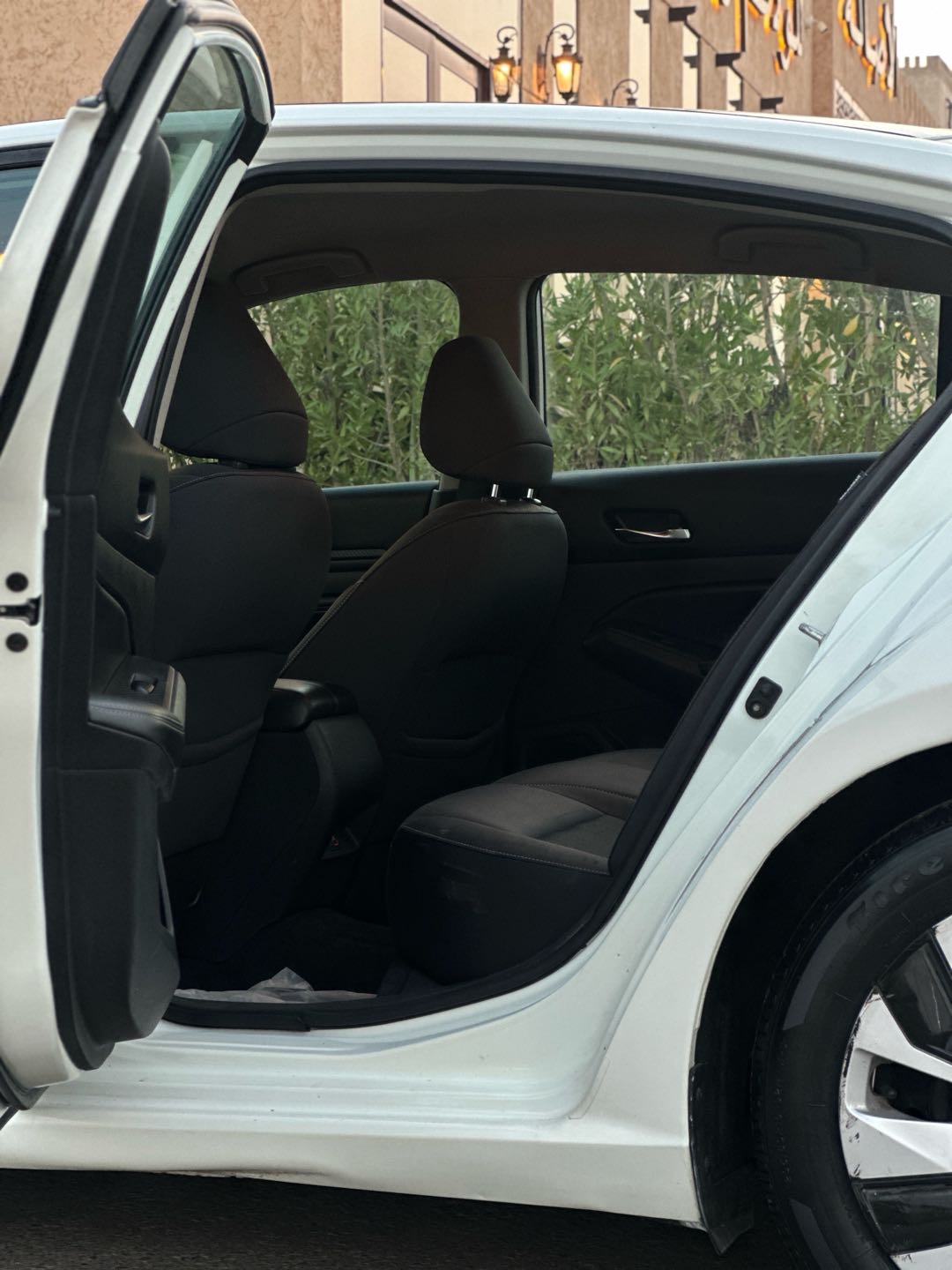 Car Image 2019 NISSAN ALTIMA S