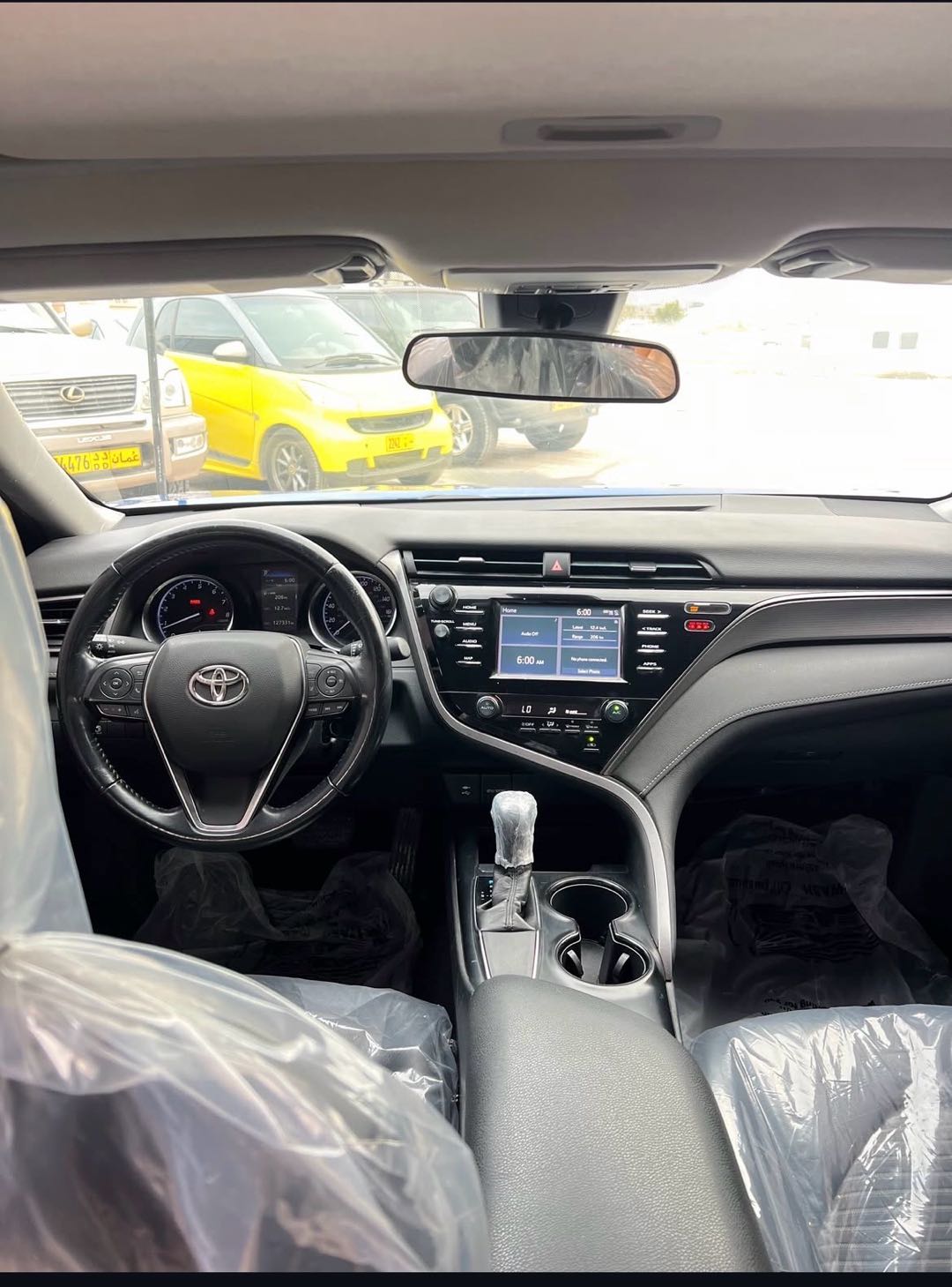 Car Image 2018 TOYOTA CAMRY SE