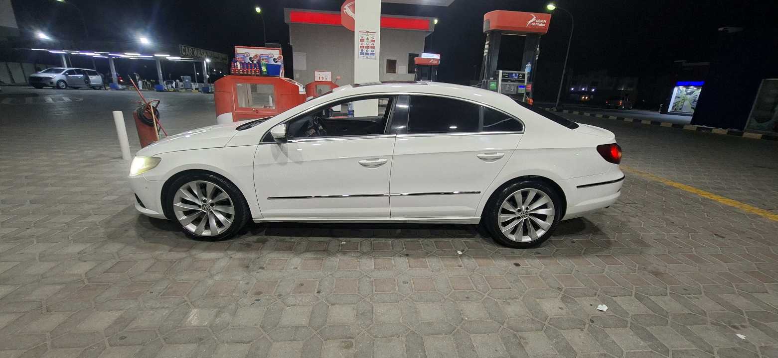 Car Image 2011 VOLKSWAGEN CC 