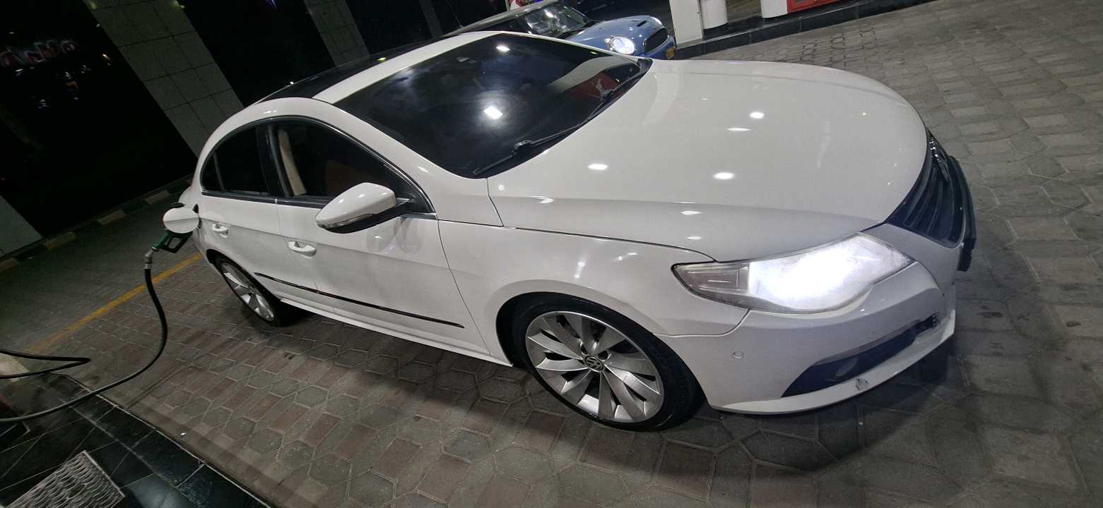 Car Image 2011 VOLKSWAGEN CC 