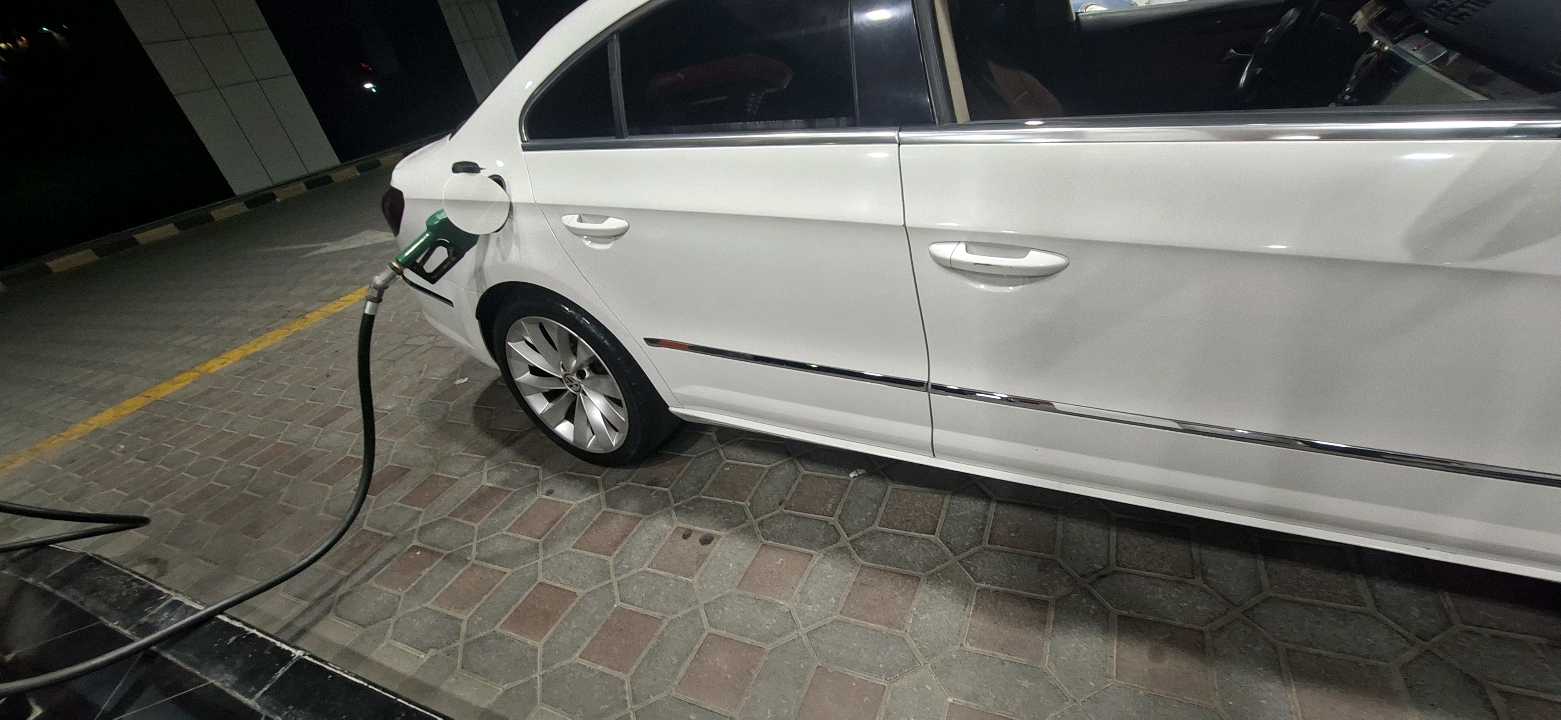 Car Image 2011 VOLKSWAGEN CC 