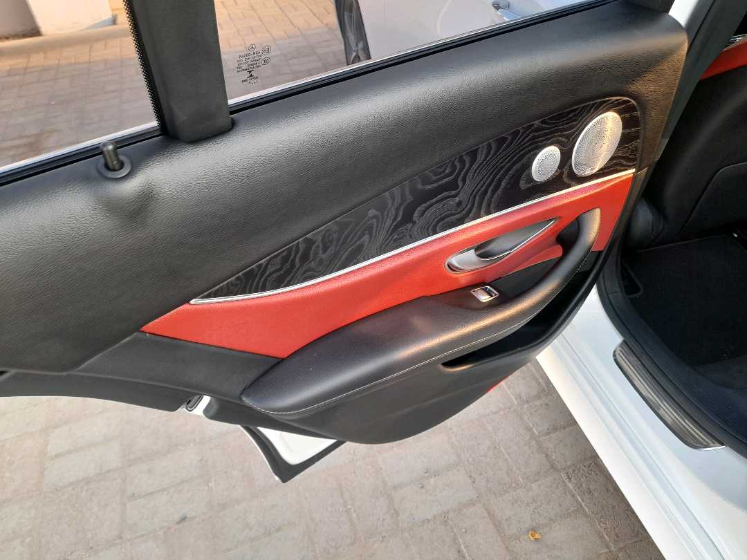 Car Image 2017 MERCEDES C Class 300