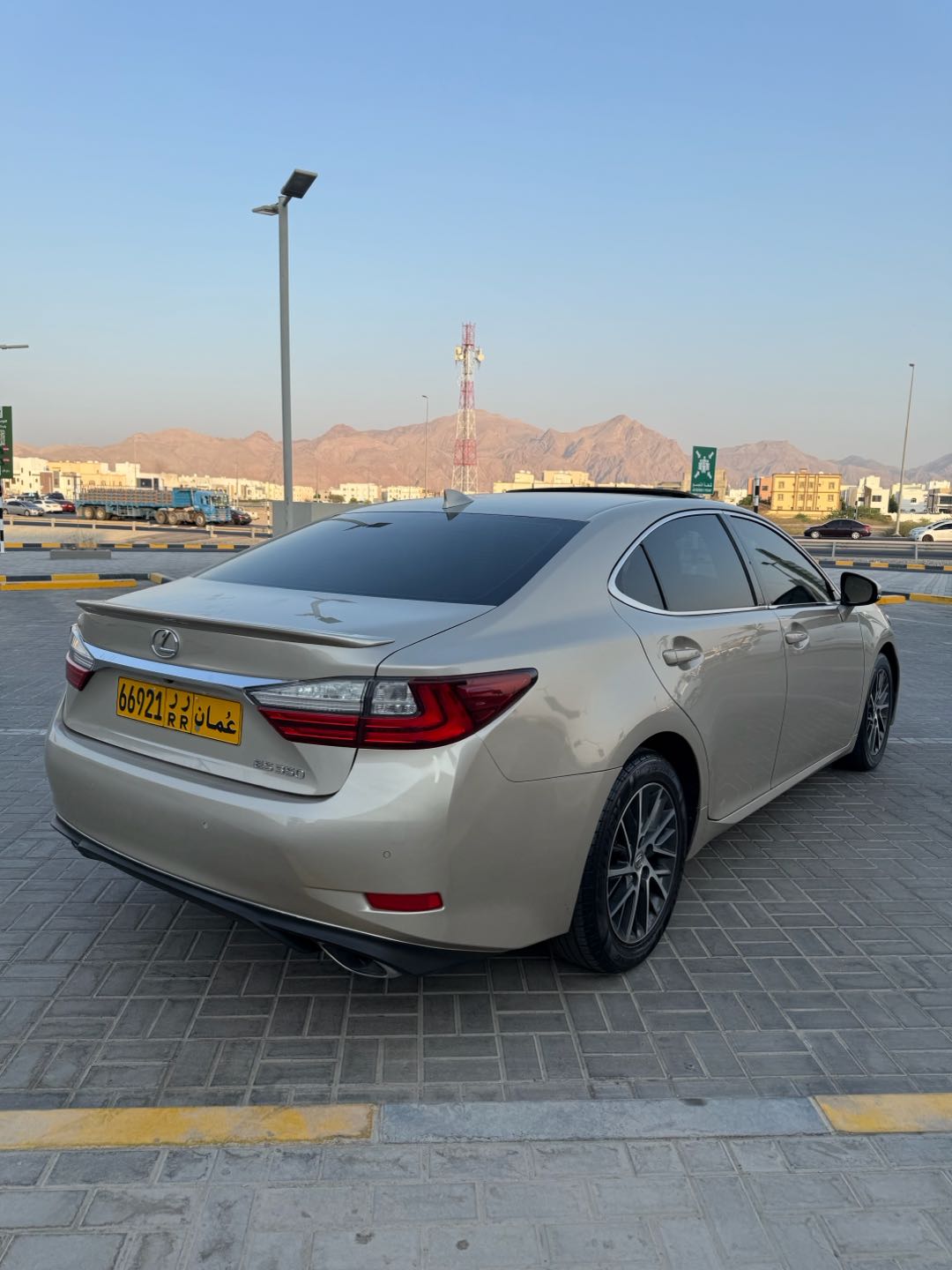Car Image 2017 LEXUS ES 350