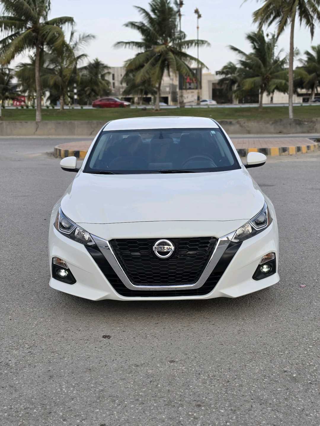 Car Image 2020 NISSAN ALTIMA S
