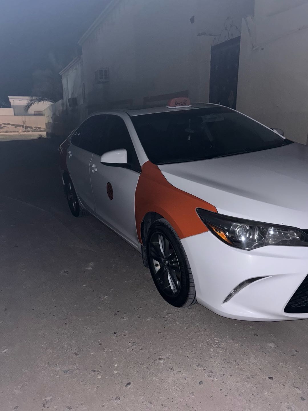Car Image 2017 TOYOTA CAMRY SE