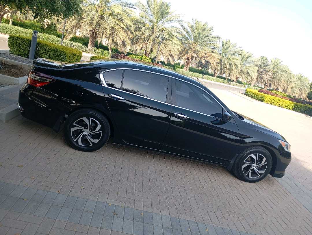 Car Image 2017 HONDA ACCORD EXL