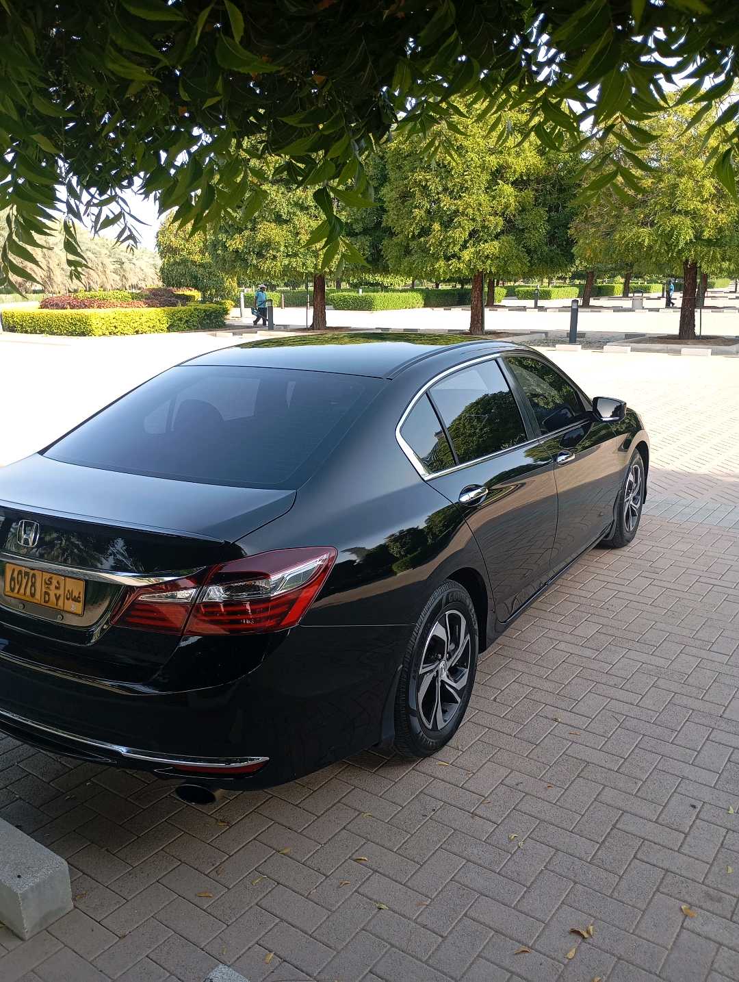 Car Image 2017 HONDA ACCORD EXL