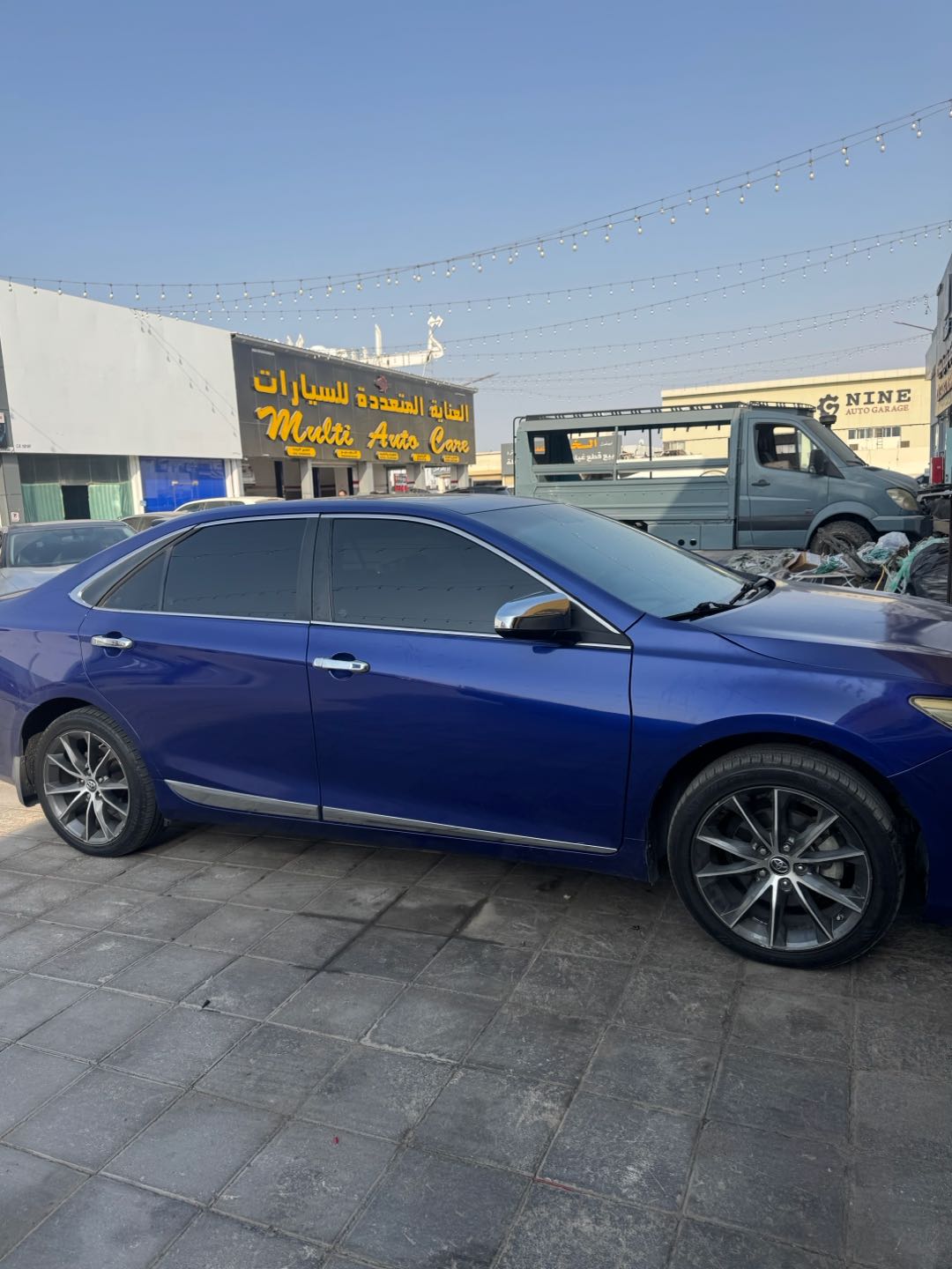 Car Image 2015 TOYOTA CAMRY XSE