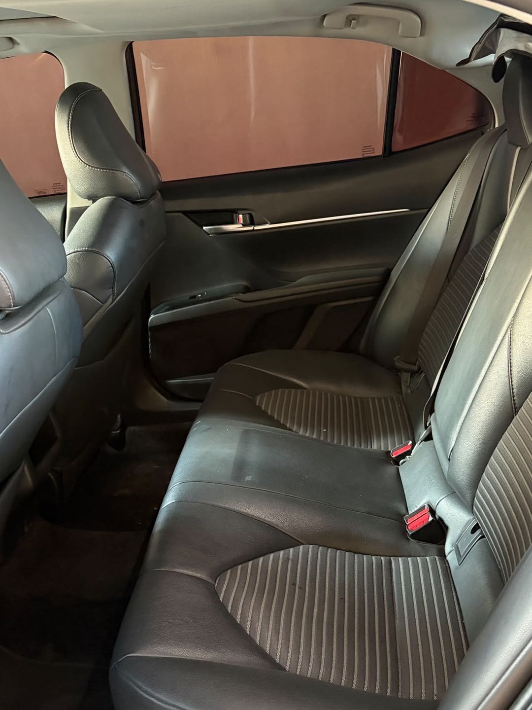 Car Image 2018 TOYOTA CAMRY SE