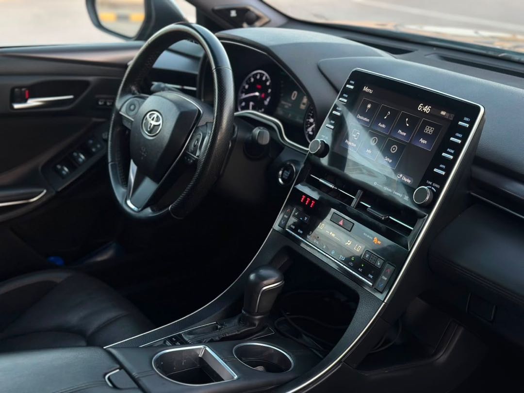 Car Image 2019 TOYOTA AVALON TOURING