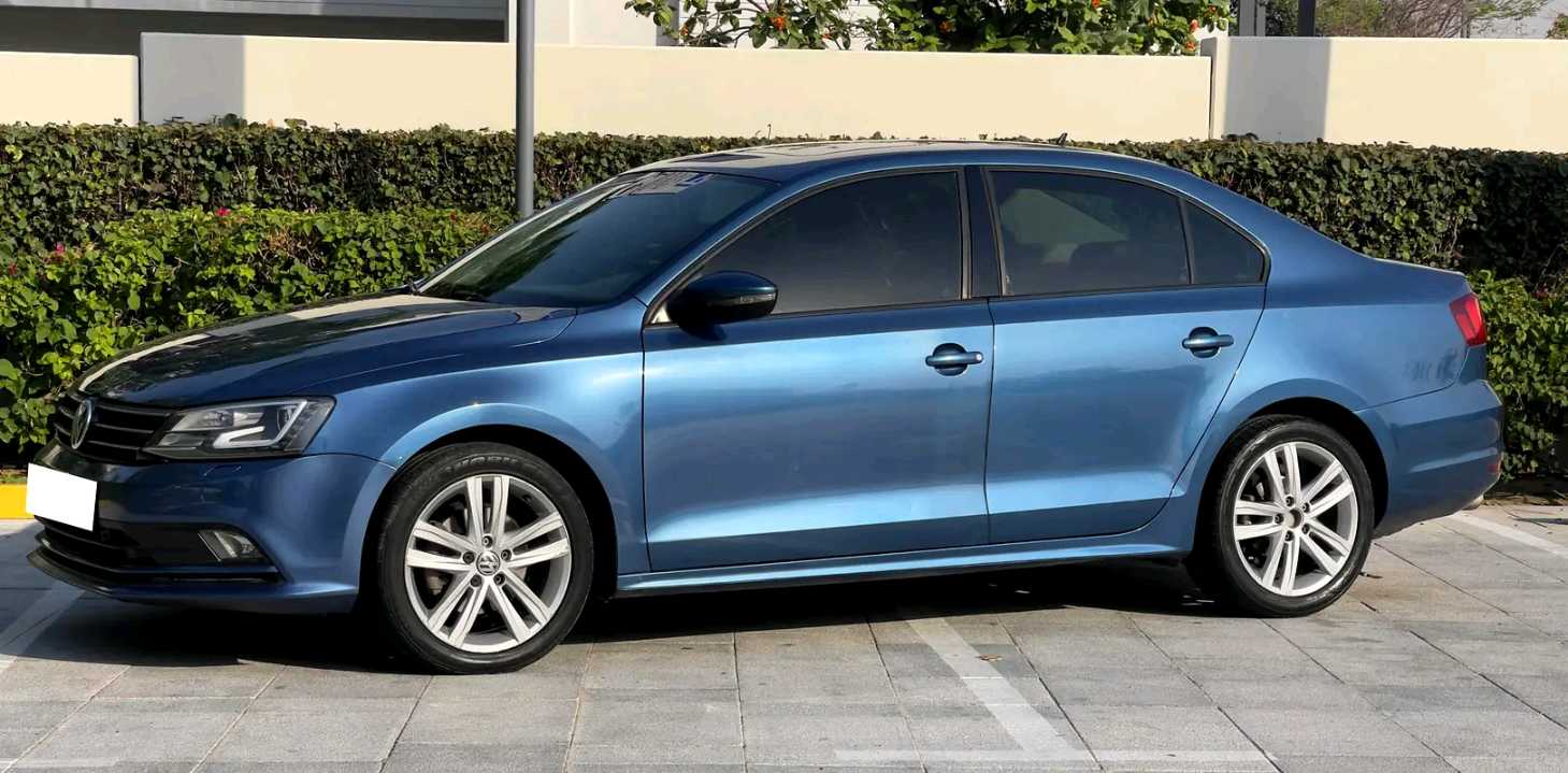 Car Image 2016 VOLKSWAGEN JETTA 