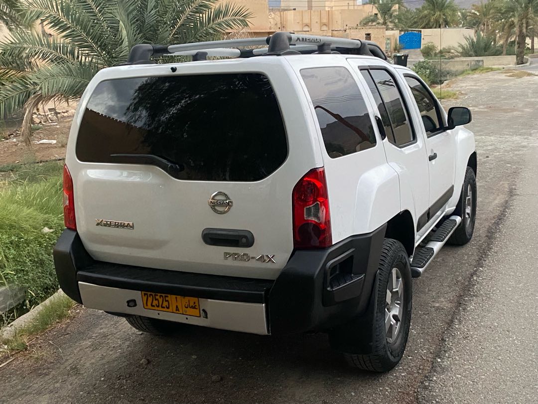 Car Image 2012 NISSAN XTERRA 