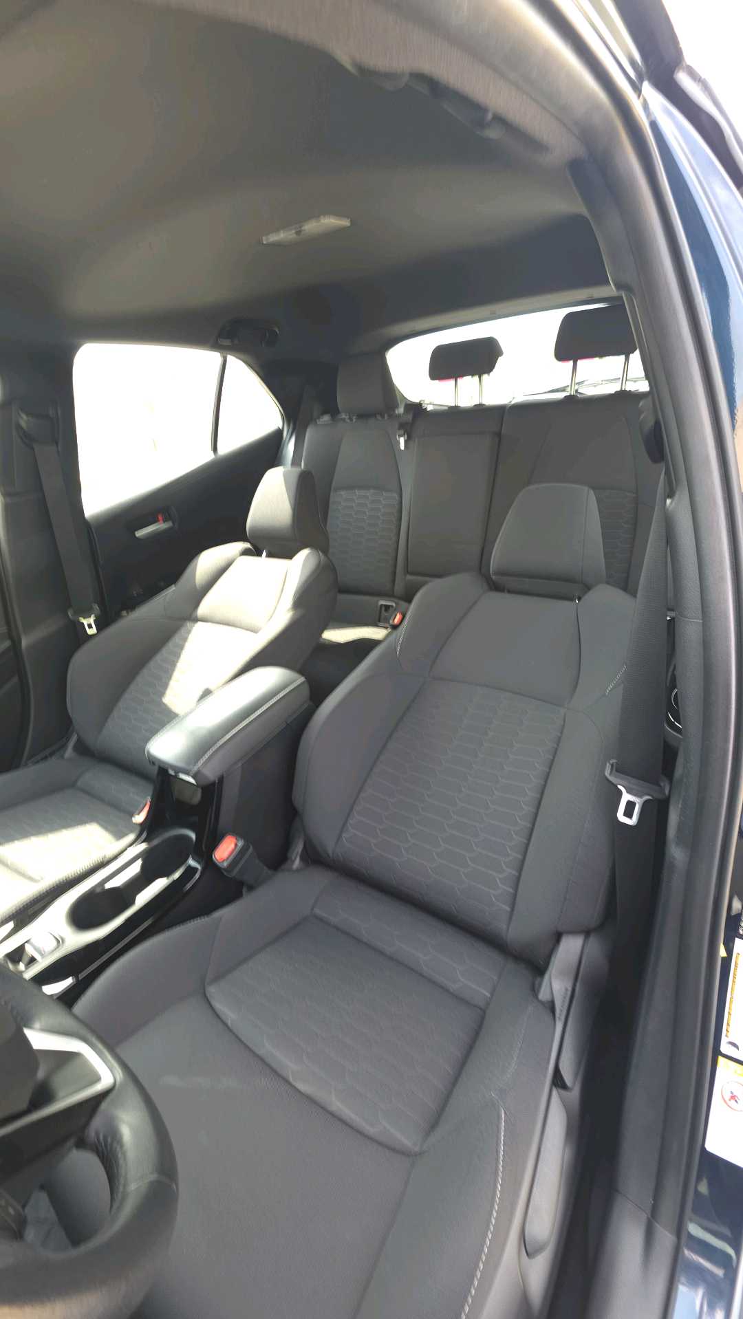 Car Image 2020 TOYOTA COROLLA SE
