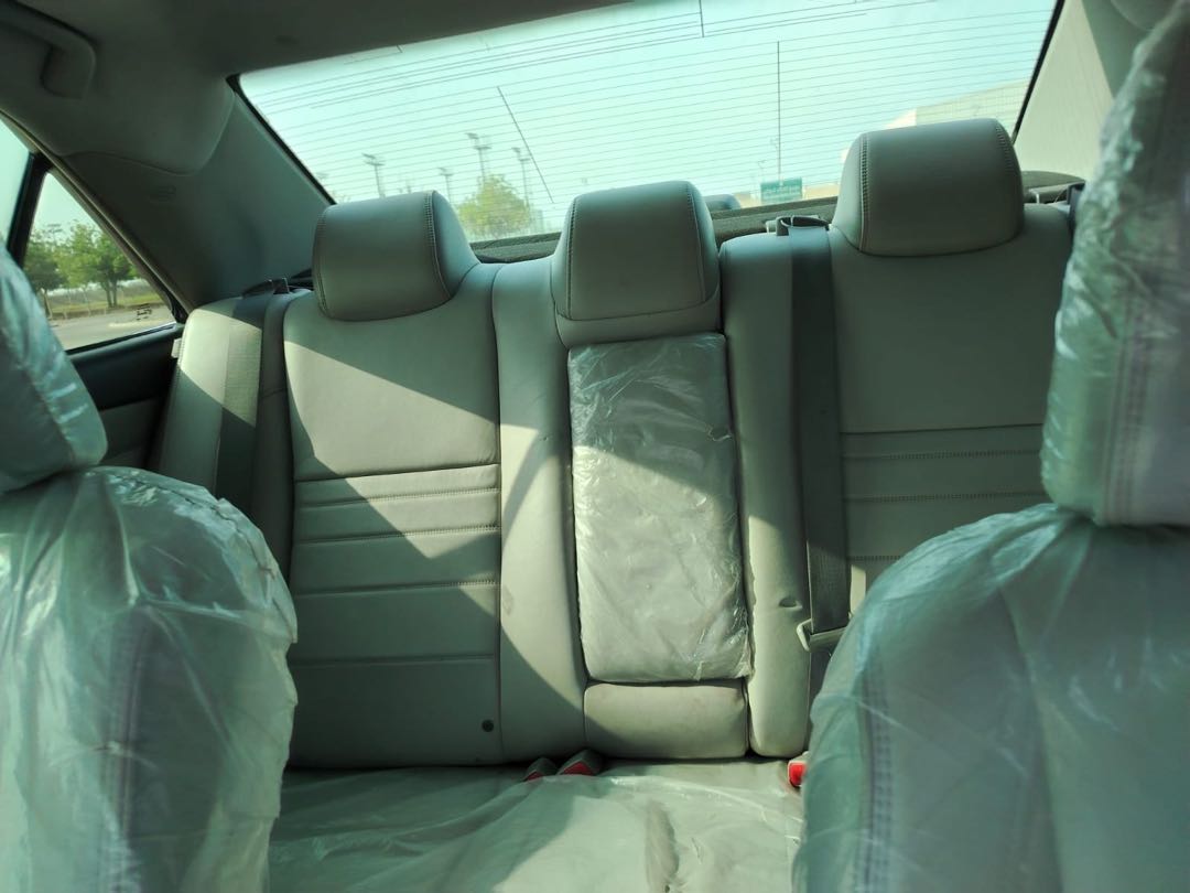 Car Image 2016 TOYOTA CAMRY SE