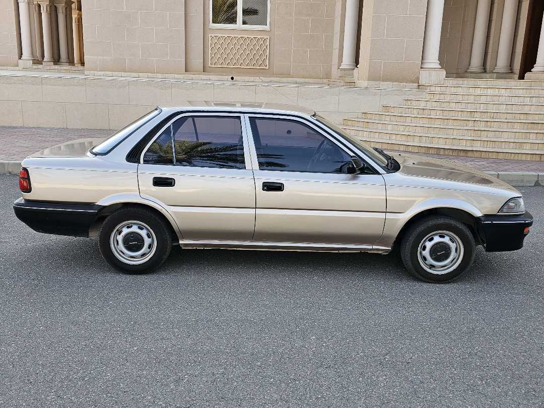 Car Image 1992 TOYOTA COROLLA GR