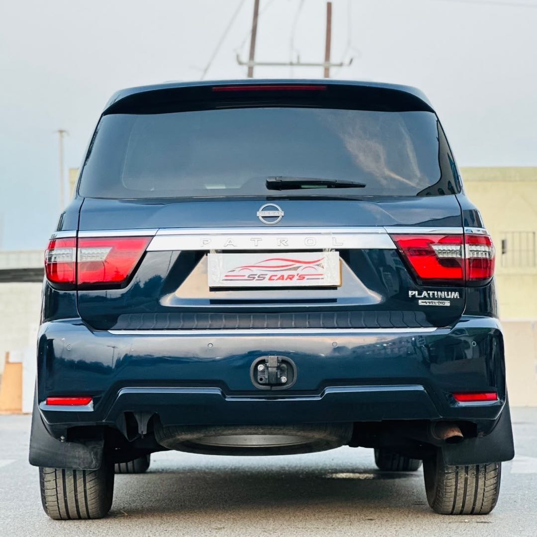 Car Image 2018 NISSAN ARMADA 