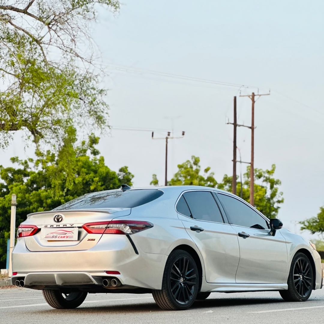 Car Image 2021 TOYOTA CAMRY XSE