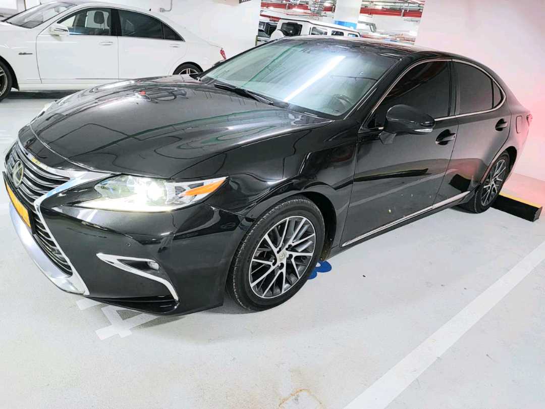 Car Image 2016 LEXUS ES 350