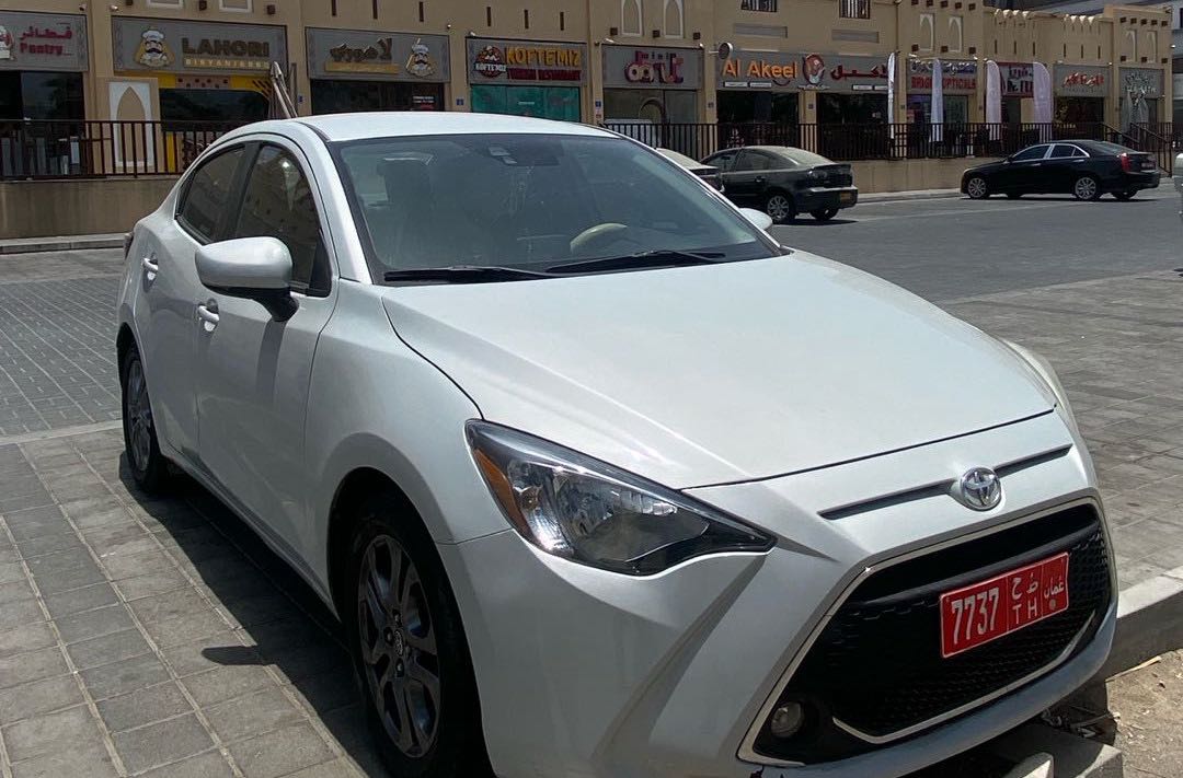 TOYOTA YARIS 2021