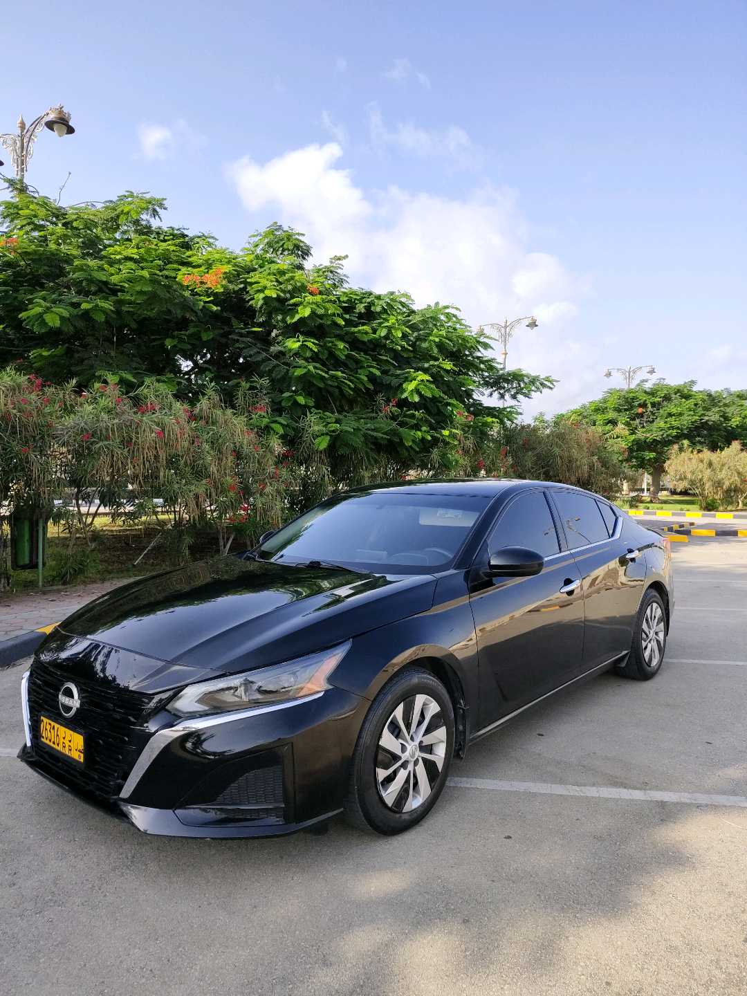 Car Image 2020 NISSAN ALTIMA S