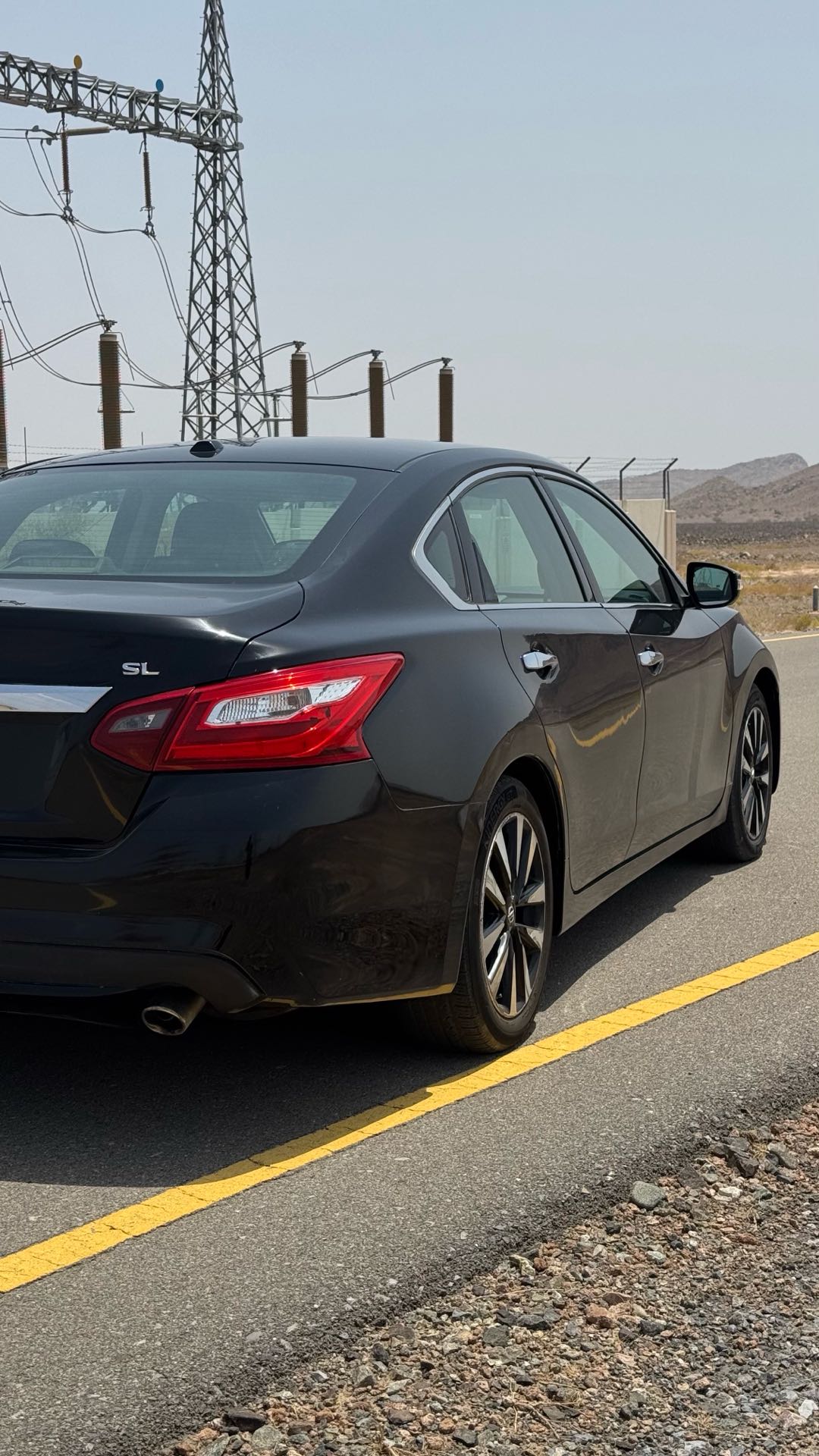 Car Image 2018 NISSAN ALTIMA SL