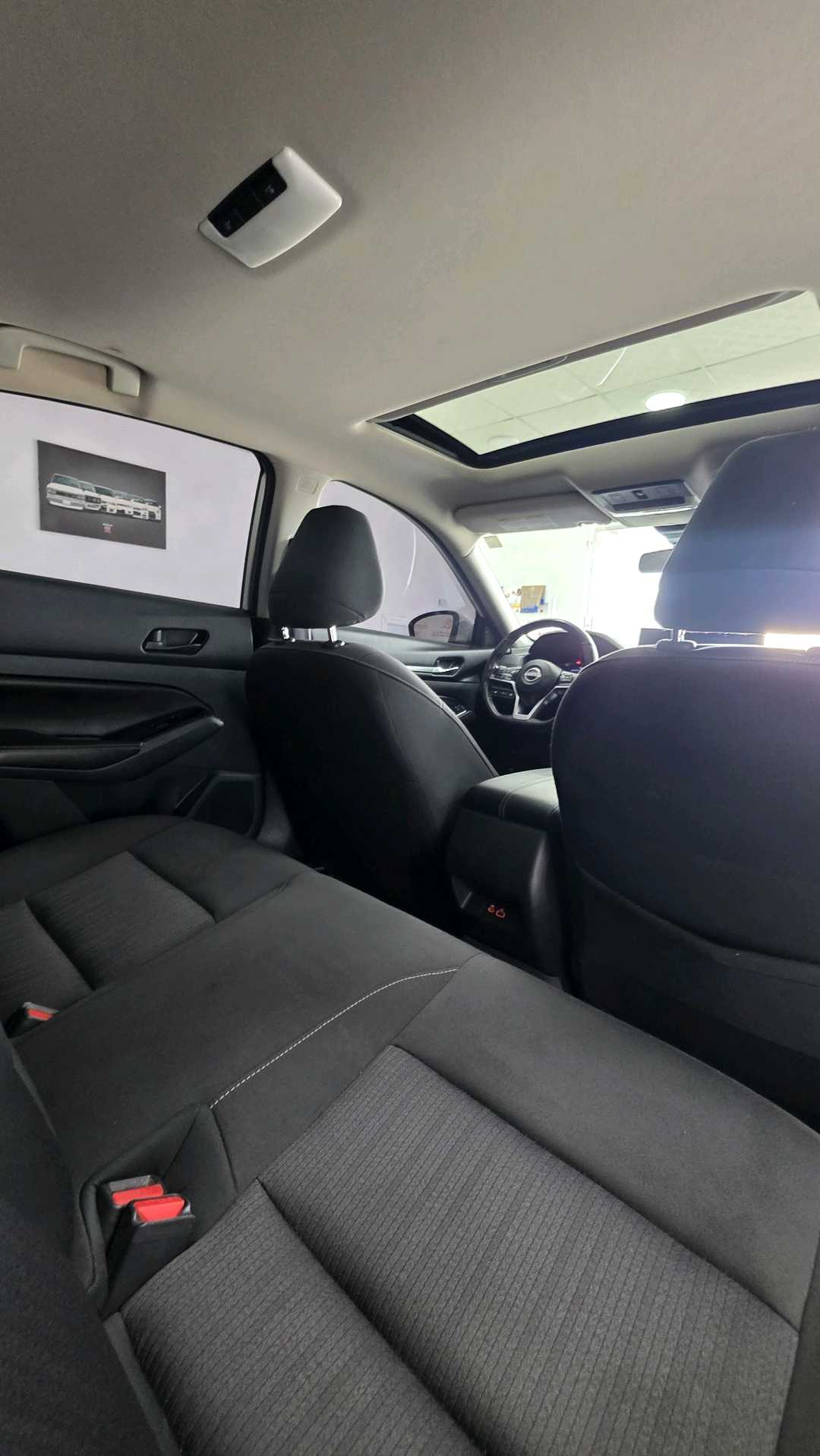 Car Image 2023 NISSAN ALTIMA SV
