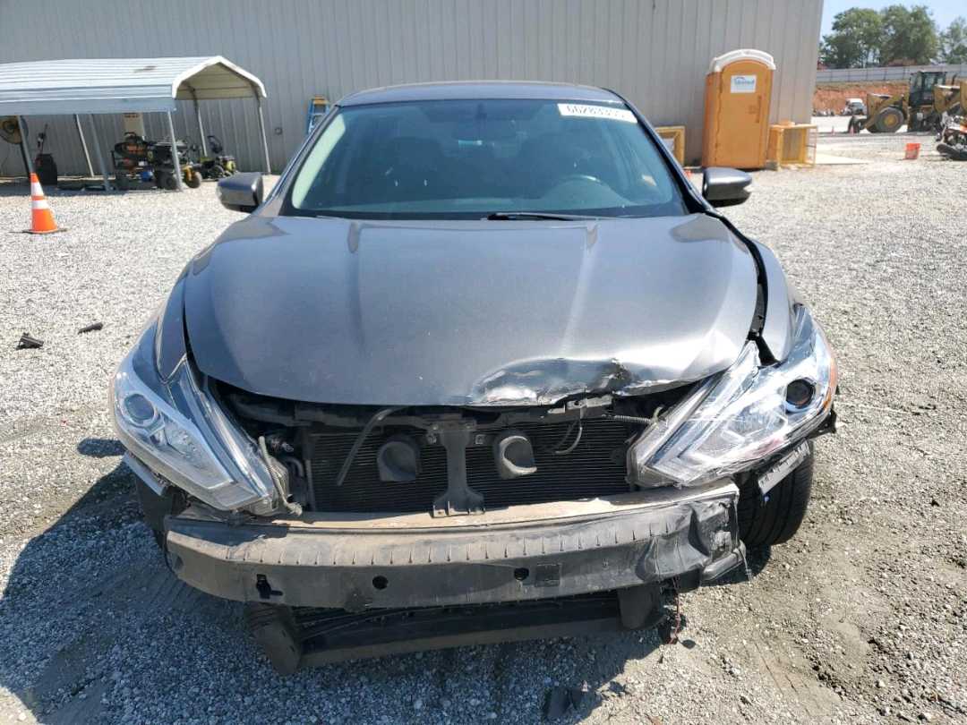 Car Image 2017 NISSAN ALTIMA SL