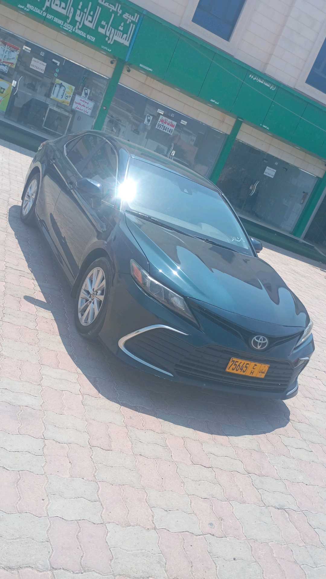 Car Image 2021 TOYOTA CAMRY LE