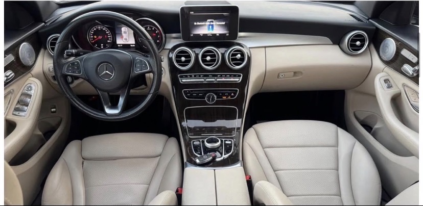 Car Image 2018 MERCEDES C Class 300