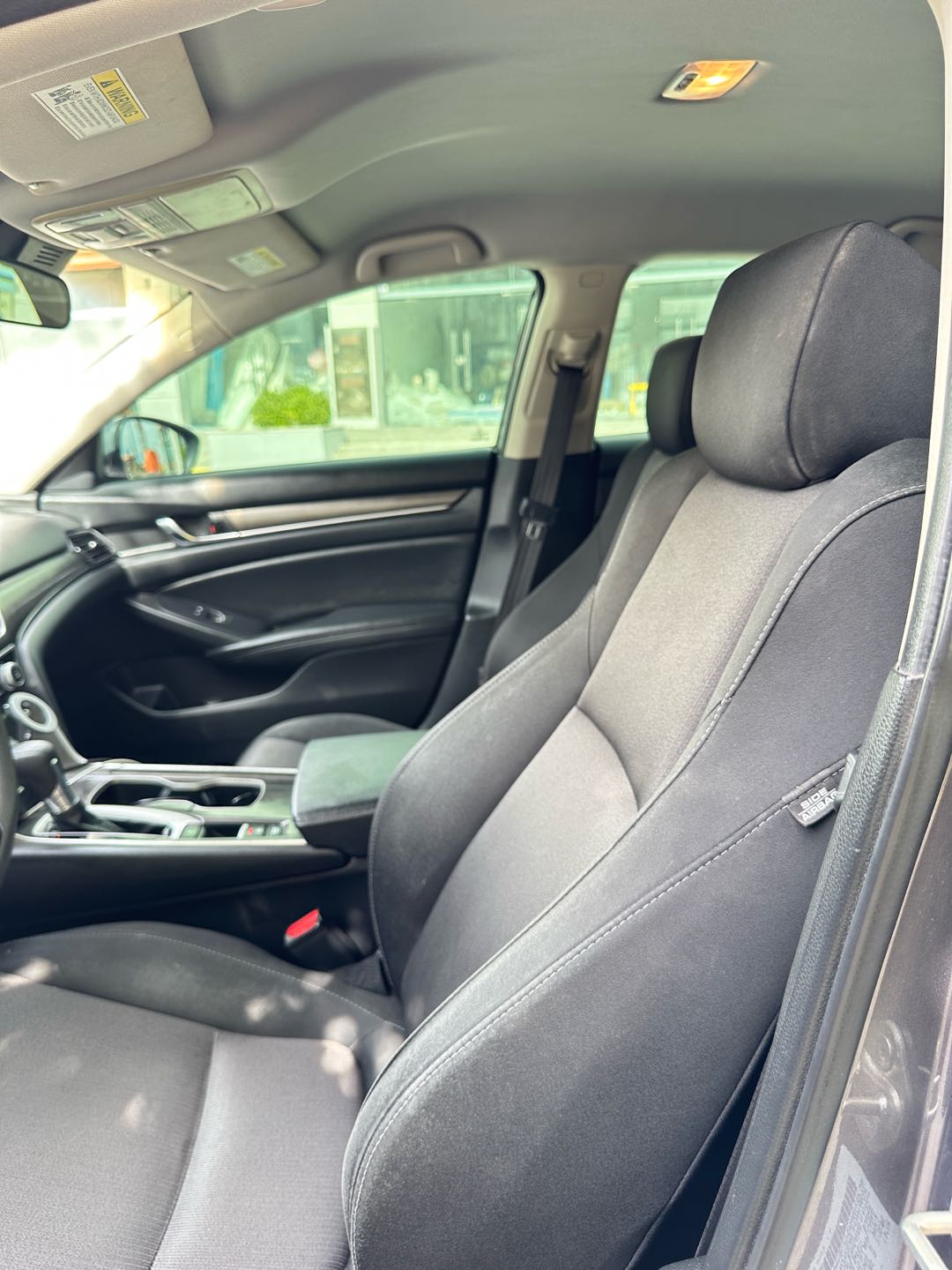 Car Image 2019 HONDA ACCORD LX