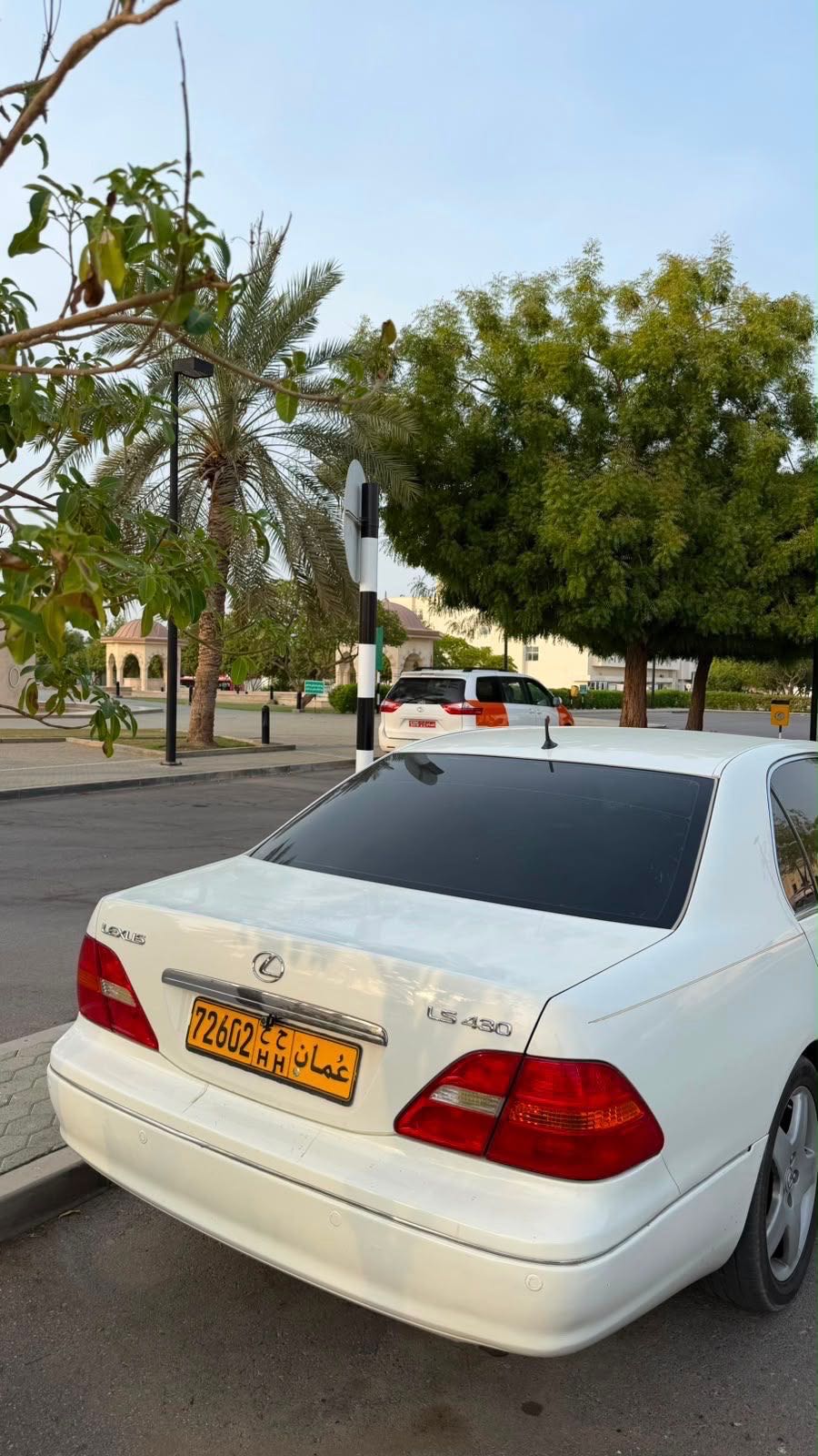 Car Image 2001 LEXUS LS 430