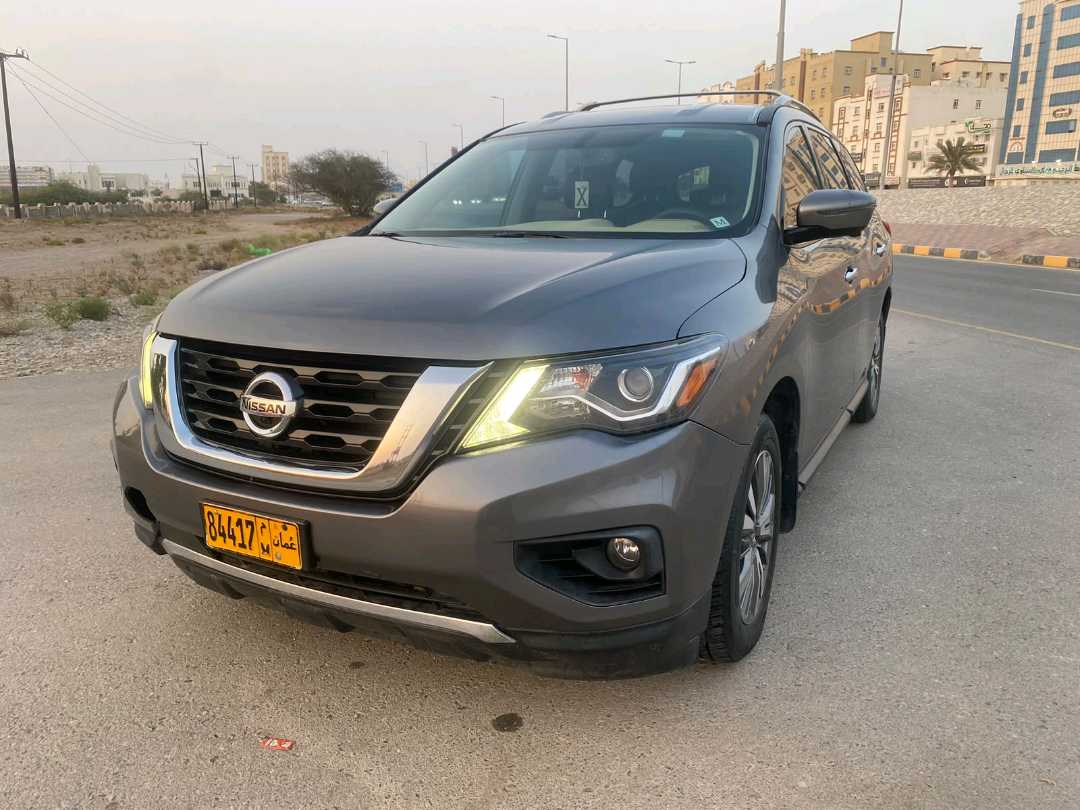 Car Image 2017 NISSAN PATHFINDER S