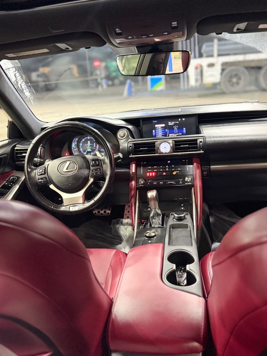 Car Image 2018 LEXUS IS 300