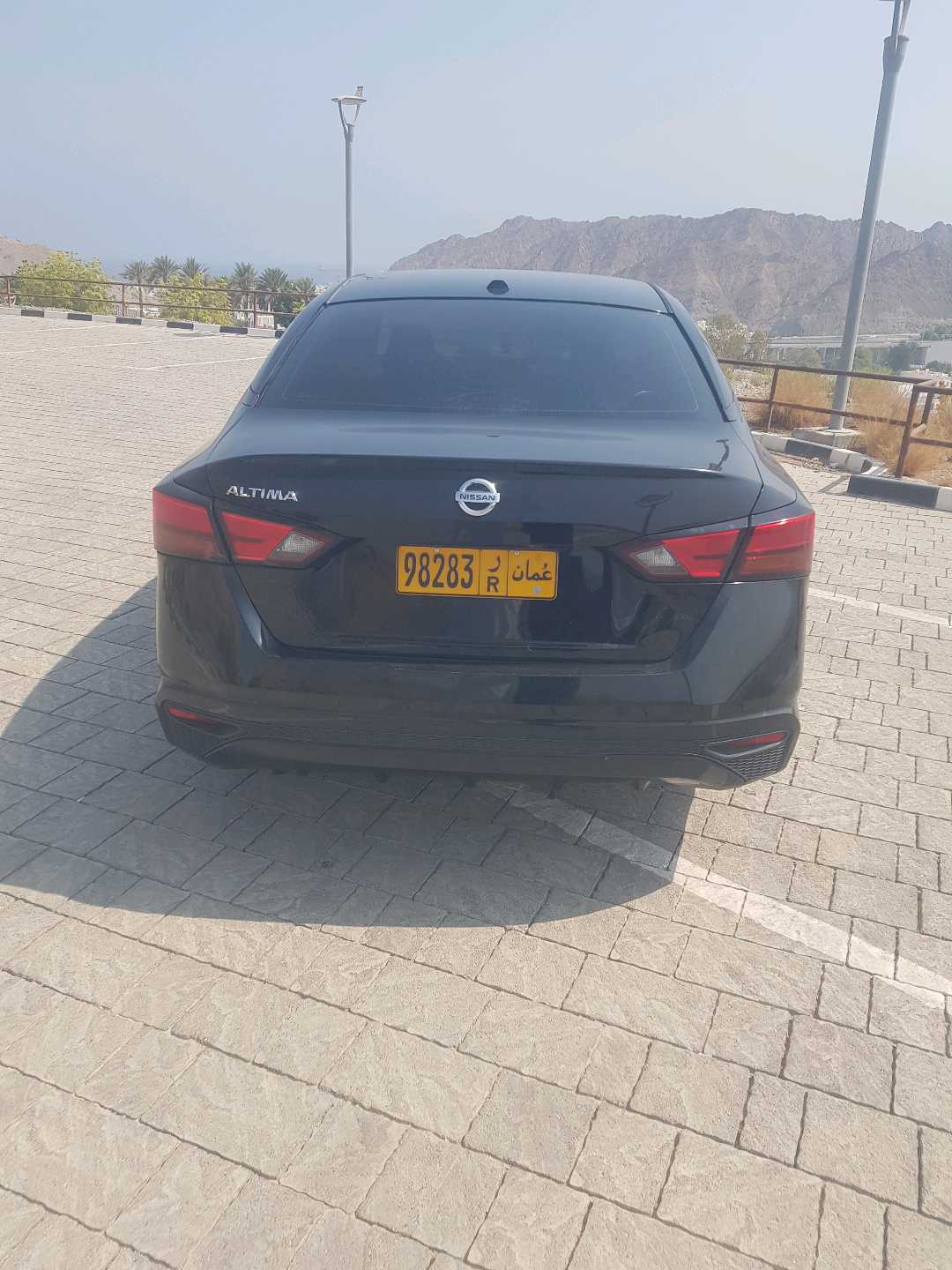 Car Image 2019 NISSAN ALTIMA SV