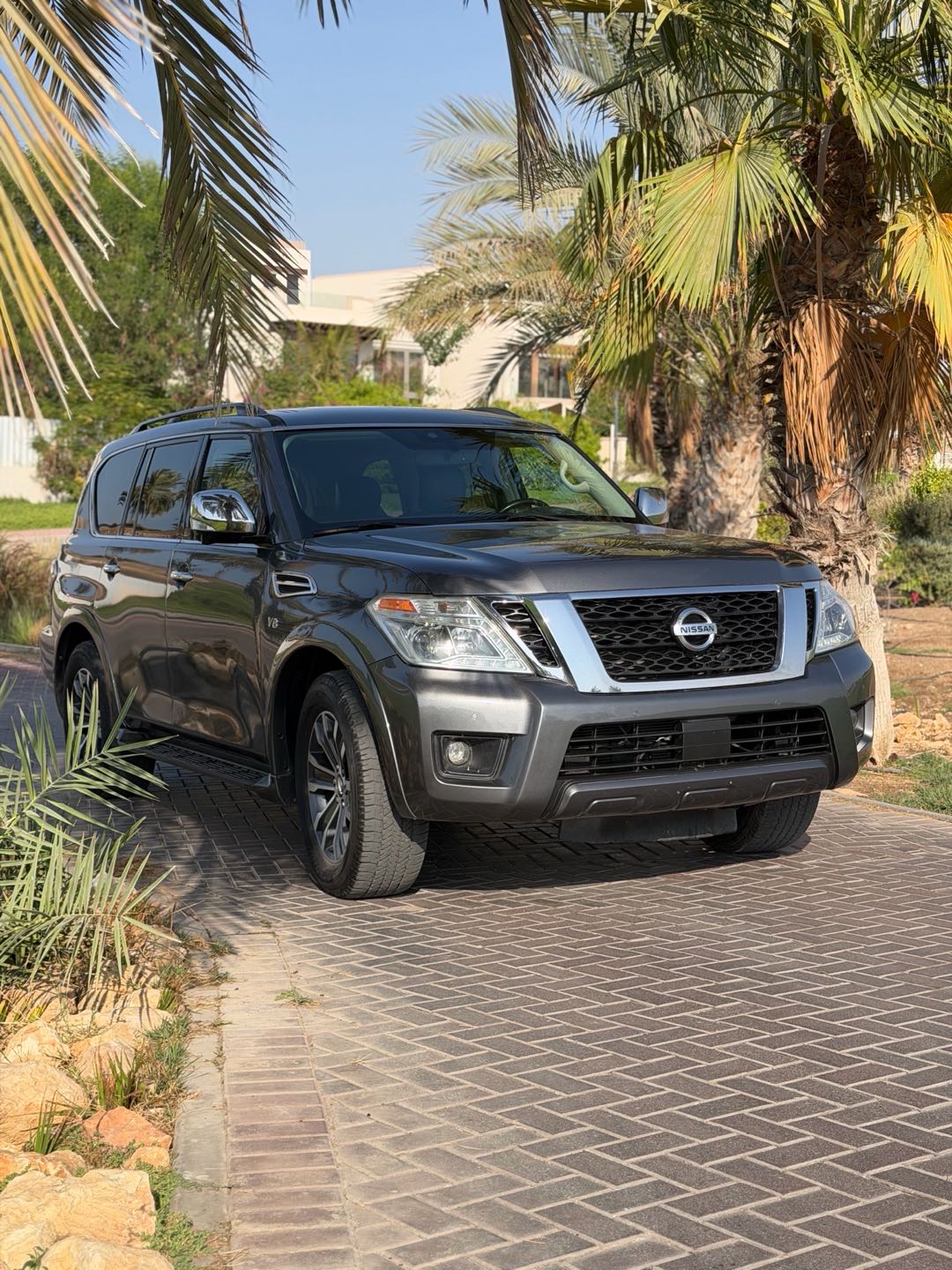 Car Image 2019 NISSAN ARMADA 