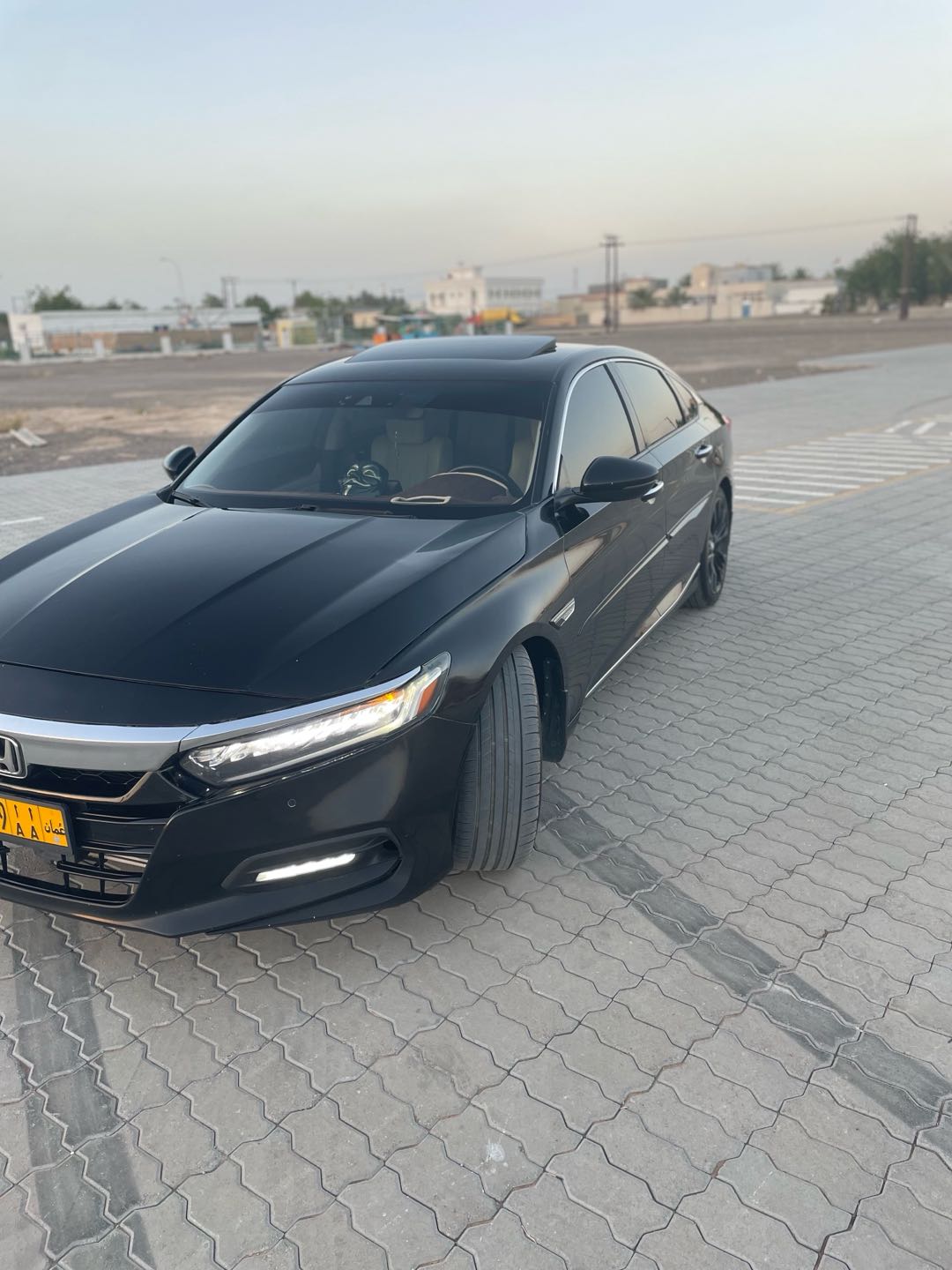 Car Image 2018 HONDA ACCORD TOURING