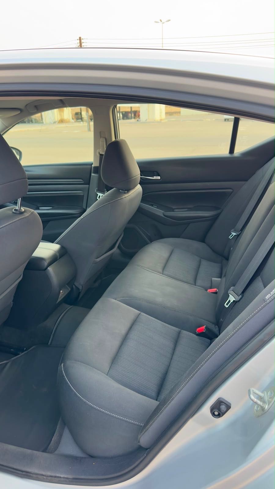Car Image 2019 NISSAN ALTIMA S